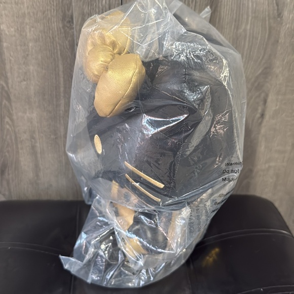 New Hello Kitty Black & Gold Collectors Plush Pleather Stuffed Toy By Kidrobot - Picture 8 of 10
